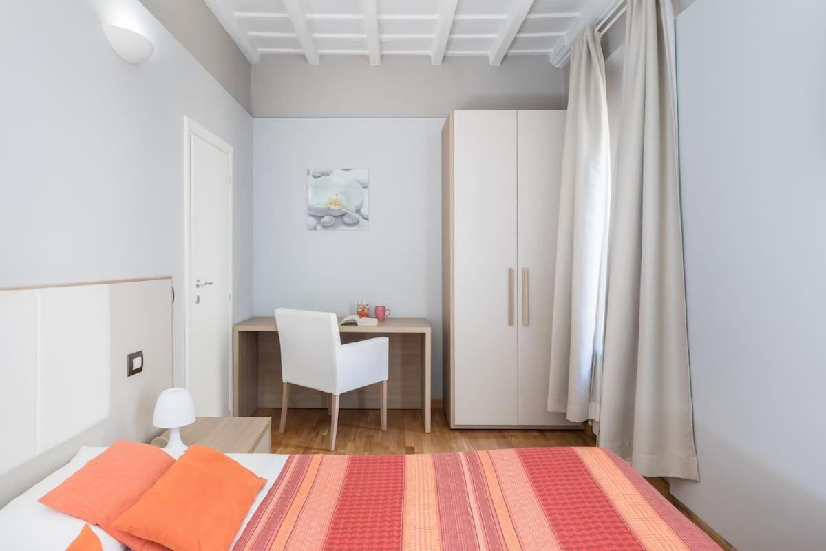 Spanish Steps House Vittoria Рим Екстериор снимка
