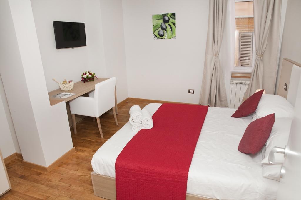 Spanish Steps House Vittoria Рим Стая снимка